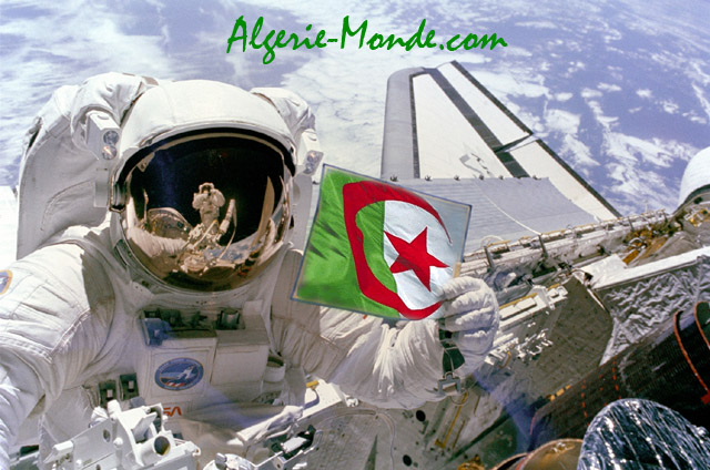 Drapeau Algrien dans l'Espace