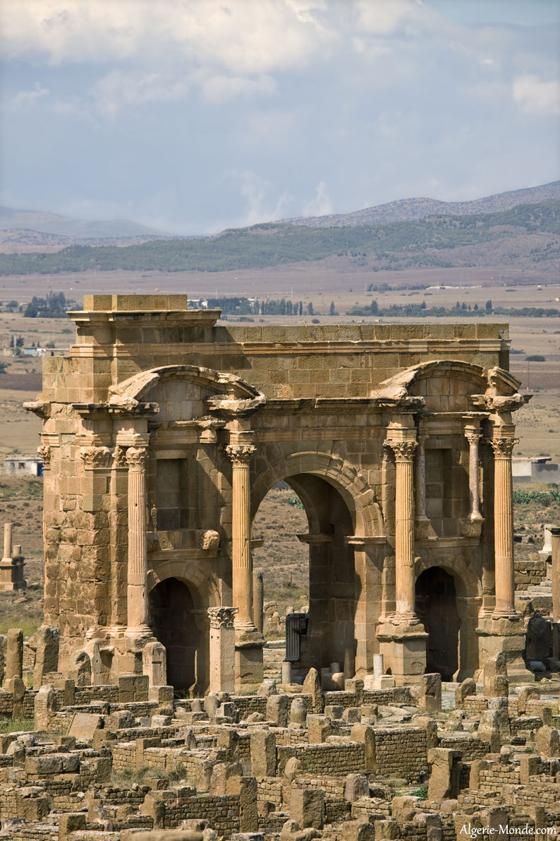 L'Arc de Trajan  Timgad